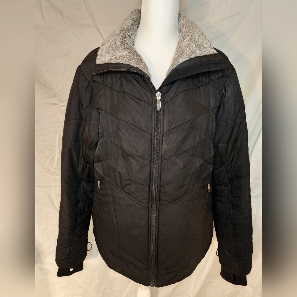 Columbia Titanium women's jacket fur style collar Black Med